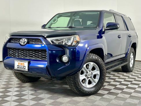 Used 2016 Toyota 4Runner SR5 image 37