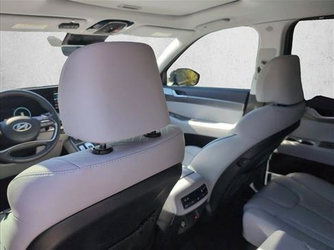 Used 2024 Hyundai Palisade SEL image 18