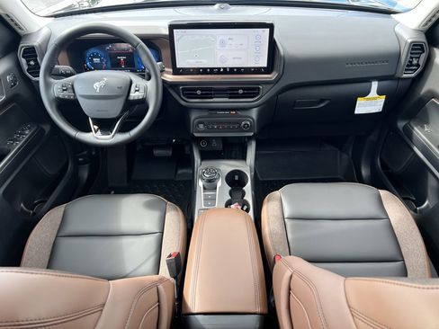 New 2025 Ford Bronco Sport Outer Banks w/ Sasquatch Outer Banks Package image 9