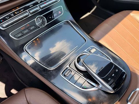 Used 2018 Mercedes-Benz E 300 image 15