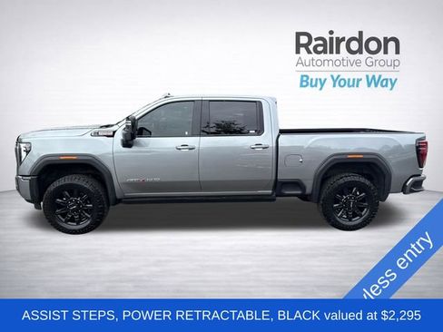 Used 2024 GMC Sierra 2500 AT4 w/ AT4 Premium Plus Package AWD/4WD image 4
