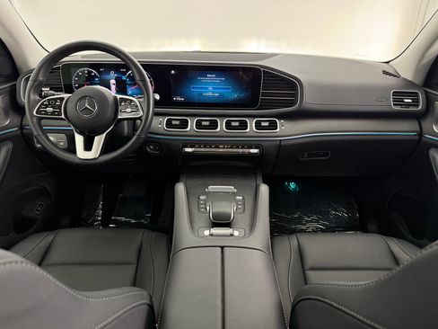 Used 2023 Mercedes-Benz GLS 450 4MATIC image 14
