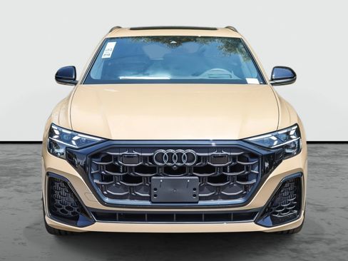 New 2025 Audi SQ8 Prestige image 2