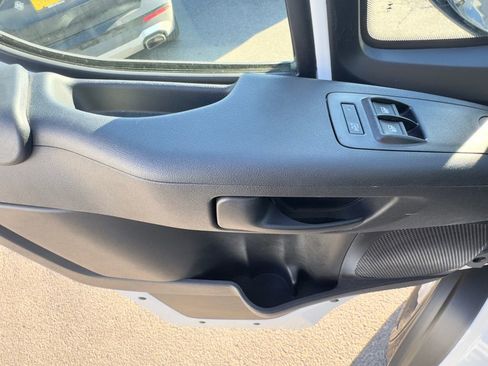 Used 2025 RAM ProMaster 3500 FWD image 14
