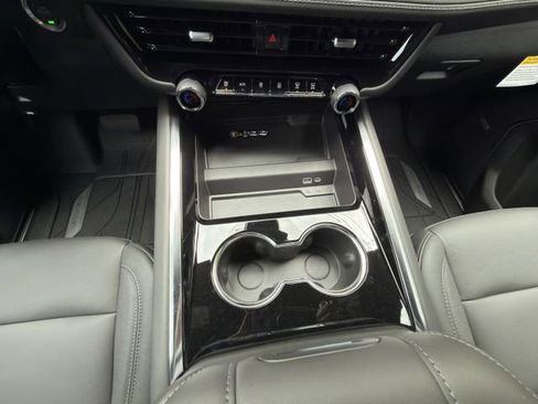 New 2026 Chevrolet Tahoe LT w/ Comfort Package RWD image 16