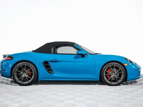 Used 2018 Porsche 718 Boxster S image 30