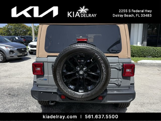 Used 2021 Jeep Wrangler Unlimited Sahara w/ Safety Group AWD/4WD image 4