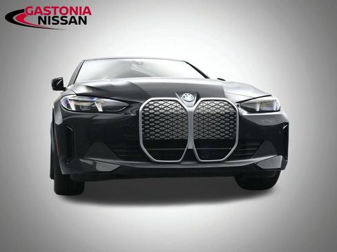 Used 2025 BMW i4 eDrive40 image 41