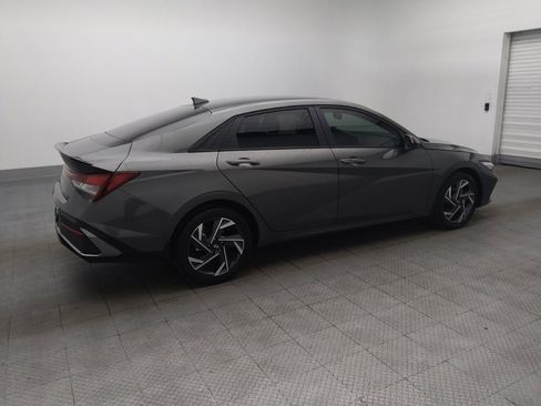 Used 2025 Hyundai Elantra Sport image 10