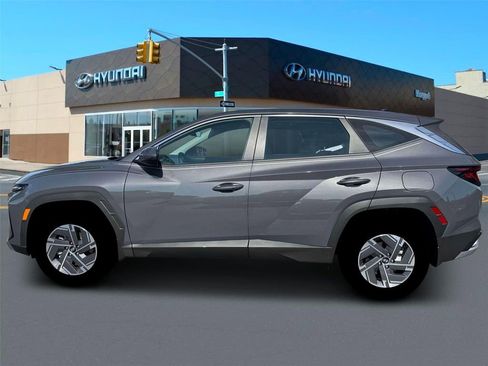 New 2026 Hyundai Tucson Blue SE AWD/4WD image 3