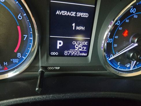 Used 2019 Toyota Corolla LE FWD image 20