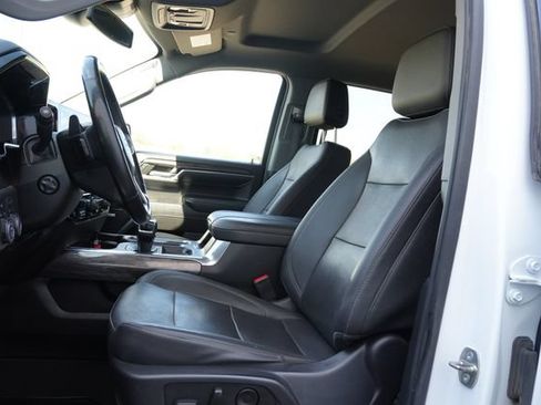 Used 2023 Chevrolet Silverado 1500 LTZ AWD/4WD image 11