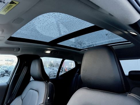 New 2026 Volvo XC40 B5 Plus w/ Protection Package Premier image 23