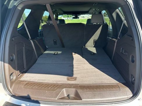 Used 2021 Chevrolet Tahoe LT w/ LT Signature Package AWD/4WD image 41