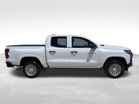 Used 2023 Chevrolet Colorado W/T w/ WT Convenience Package RWD image 4