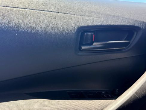 Used 2023 Toyota Corolla LE FWD image 27