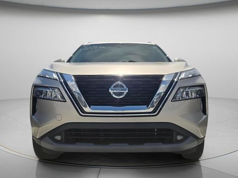 Used 2021 Nissan Rogue SL FWD image 4