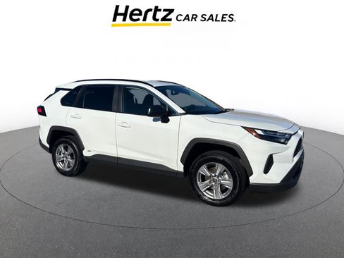 Used 2025 Toyota RAV4 LE image 1