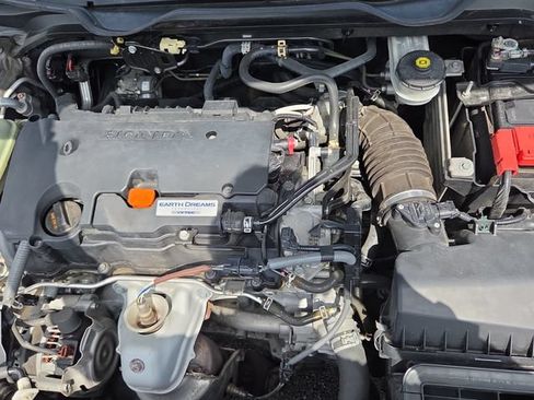 Used 2019 Honda Civic Sport image 10