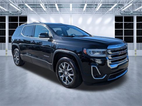 Used 2023 GMC Acadia SLT image 1