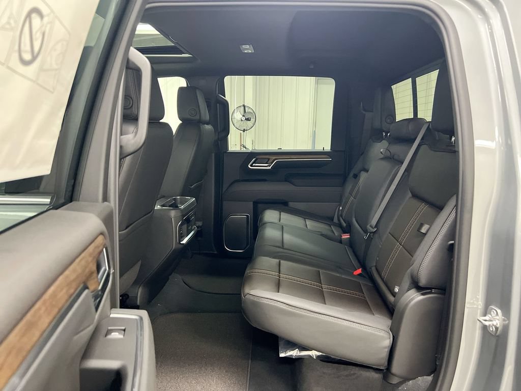 New 2026 Chevrolet Silverado 2500 High Country w/ Technology Package AWD/4WD image 24