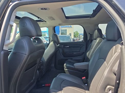 Used 2017 GMC Acadia Limited SLT AWD/4WD image 6