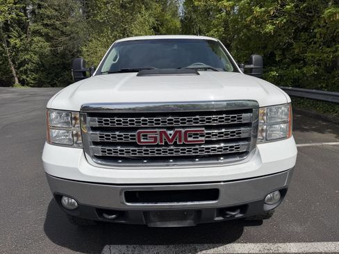 Used 2014 GMC Sierra 2500 SLE AWD/4WD image 2