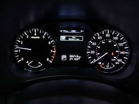 Used 2013 Nissan Pathfinder SL w/ SL Premium Pkg AWD/4WD image 17