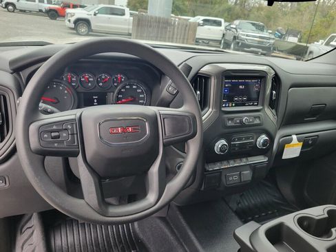 New 2026 GMC Sierra 1500 Pro w/ Pro Value Package image 9