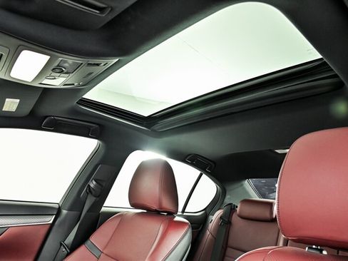 Used 2018 Lexus GS 350 F Sport RWD image 18