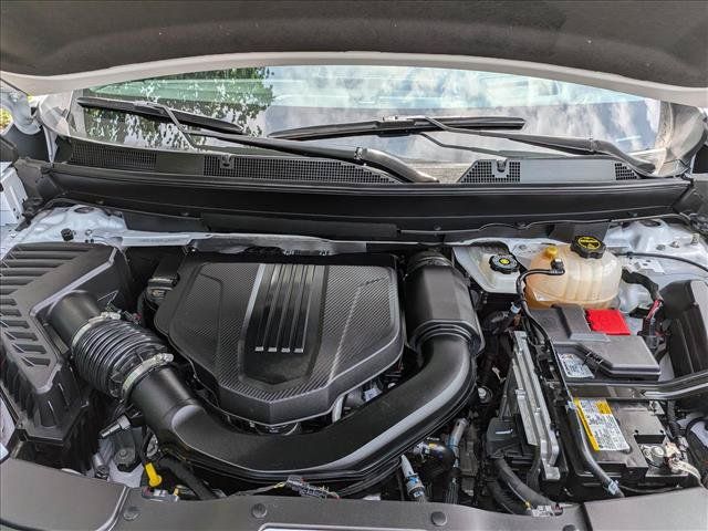 Used 2025 GMC Acadia Denali FWD image 10