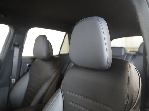 Certified 2025 Mercedes-Benz GLC 350e 4MATIC image 12
