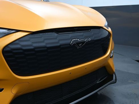 Used 2022 Ford Mustang Mach-E GT w/ GT Performance Edition image 15