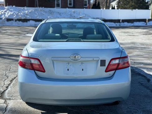 Used 2009 Toyota Camry LE image 18