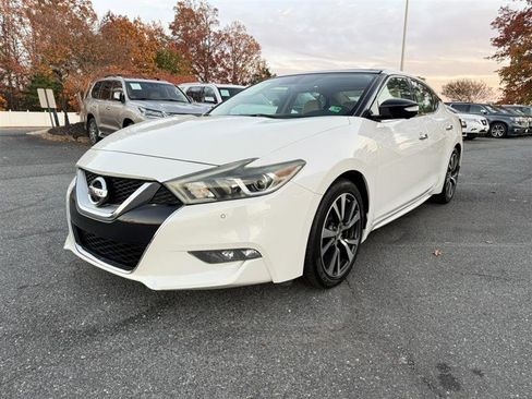 Used 2016 Nissan Maxima Platinum image 1