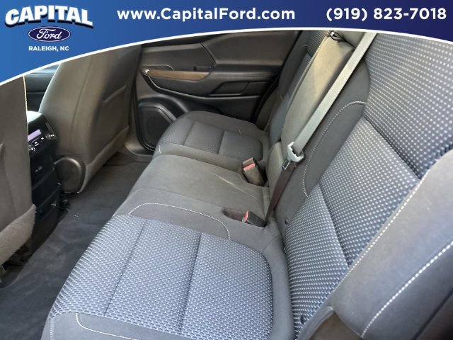 Used 2020 GMC Acadia SLE AWD/4WD image 18