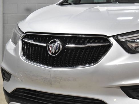 Used 2022 Buick Encore Preferred w/ Safety Package AWD/4WD image 29