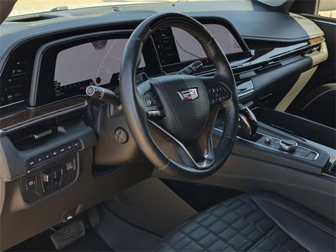 Used 2021 Cadillac Escalade Sport Platinum image 12