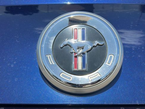 Used 2011 Ford Mustang Coupe w/ 101A Rapid Spec Order Code RWD image 26