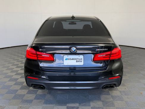 Used 2018 BMW M550i xDrive image 10