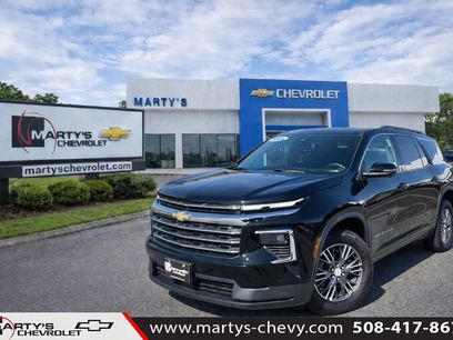 New 2025 Chevrolet Traverse LT w/ Driver Confidence Package