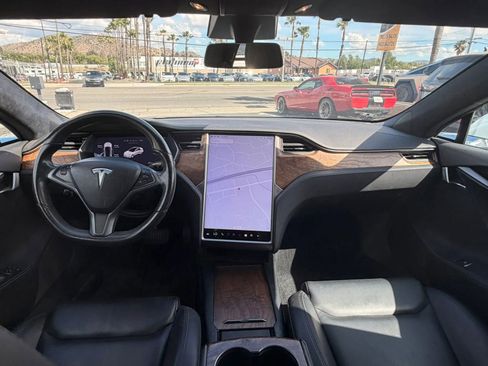 Used 2021 Tesla Model S AWD image 28
