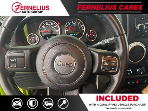 Used 2016 Jeep Wrangler Unlimited Sahara AWD/4WD image 38