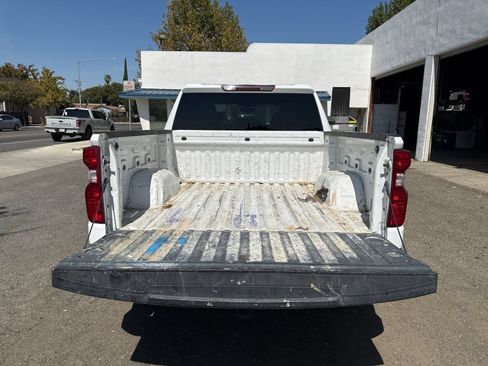 Used 2022 Chevrolet Silverado 1500 LT w/ LPO, Liner Protection Package RWD image 23