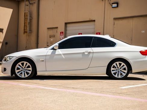 Used 2011 BMW 328i xDrive Coupe AWD/4WD image 36
