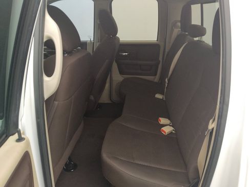Used 2018 RAM 1500 Classic SLT RWD image 18