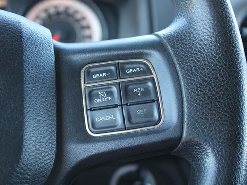 Used 2017 RAM 1500 Express AWD/4WD image 15