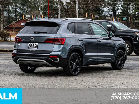 Used 2022 Volkswagen Taos SE image 6