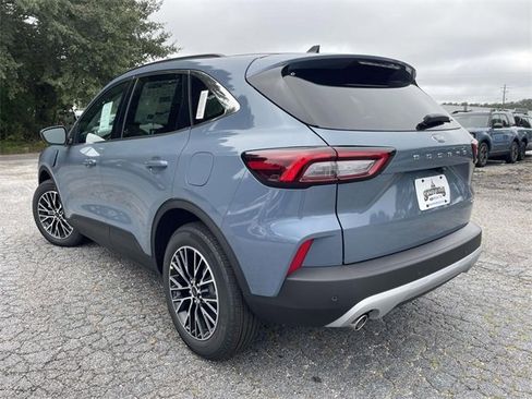 New 2026 Ford Escape SE image 25