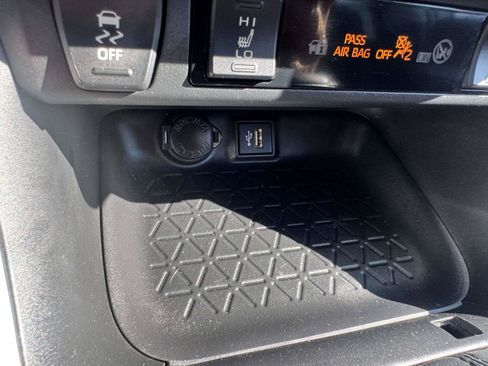 Used 2023 Toyota RAV4 XLE w/ Convenience Package AWD/4WD image 35